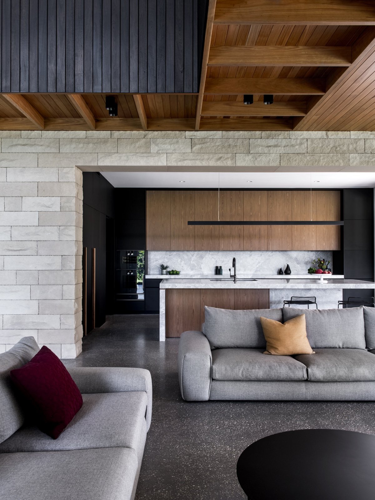 YinjiSpace - EM Design x Avonleigh Queenslander