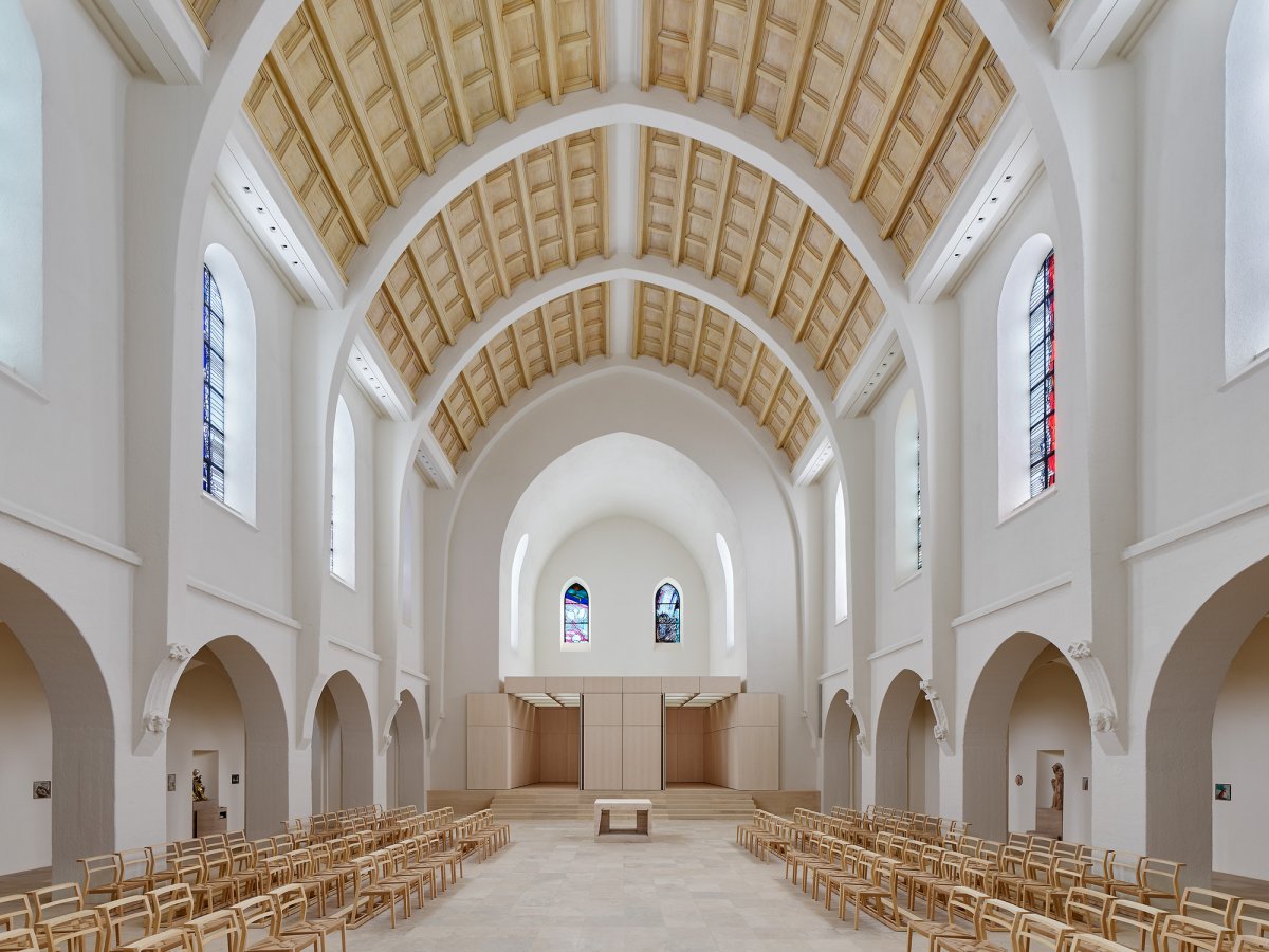 YINJISPACE - Schleicher Ragaller x St Fidelis Church