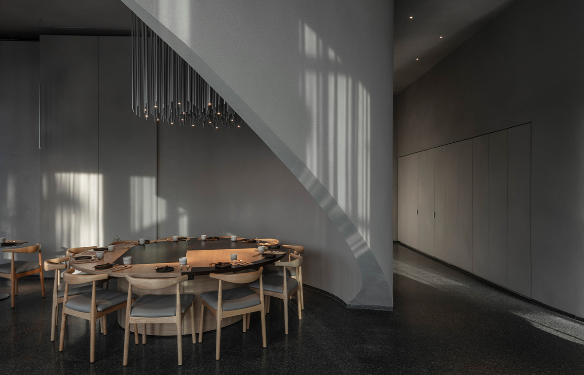 Jun Aoki and Peter Marino redesign Louis Vuitton's Ginza Namiki